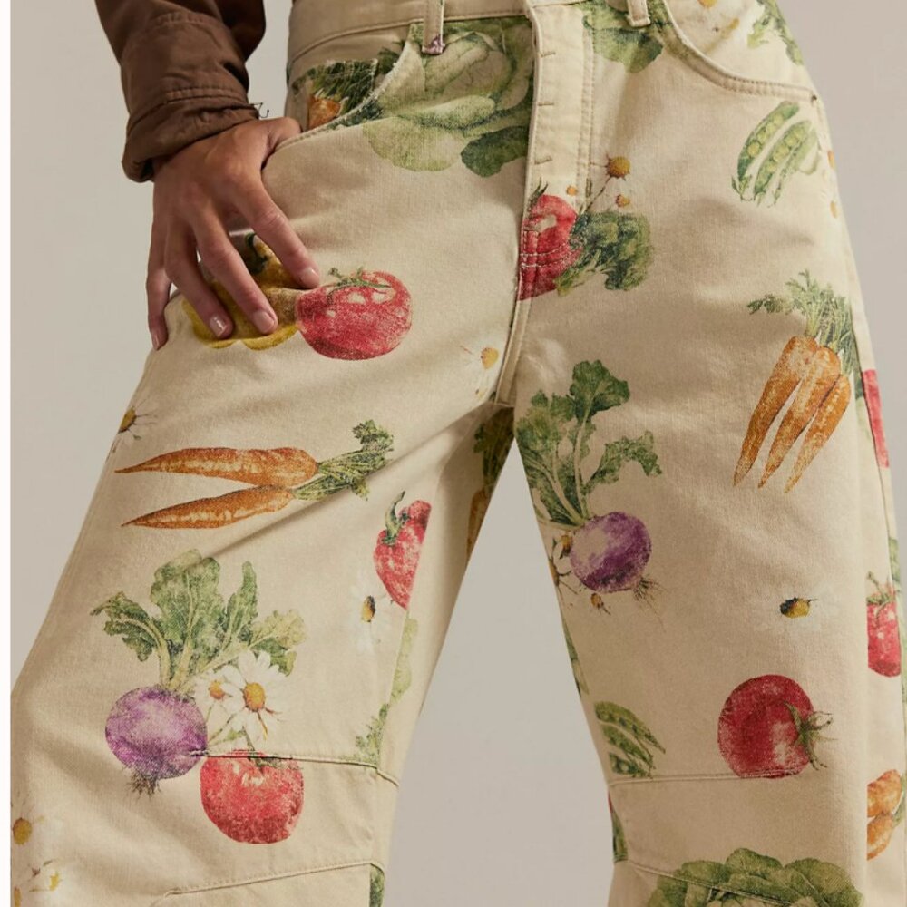 Free People We The Free Good Luck Printed Barrel Jeans Garden Veggies Vegetable